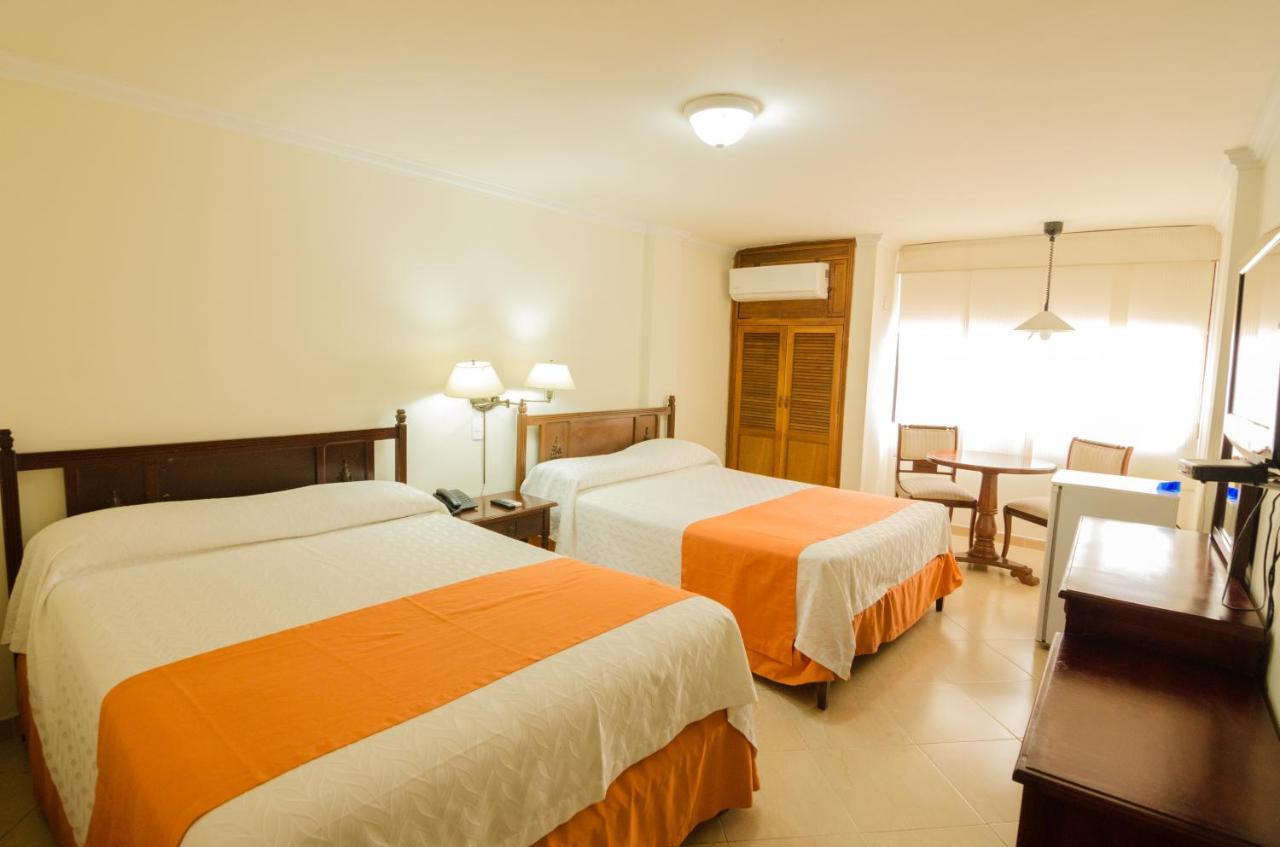 Hotel Majestic バランキージャ エクステリア 写真