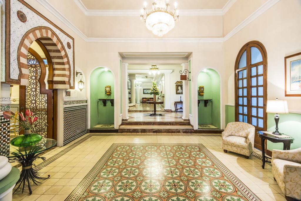 Hotel Majestic バランキージャ エクステリア 写真