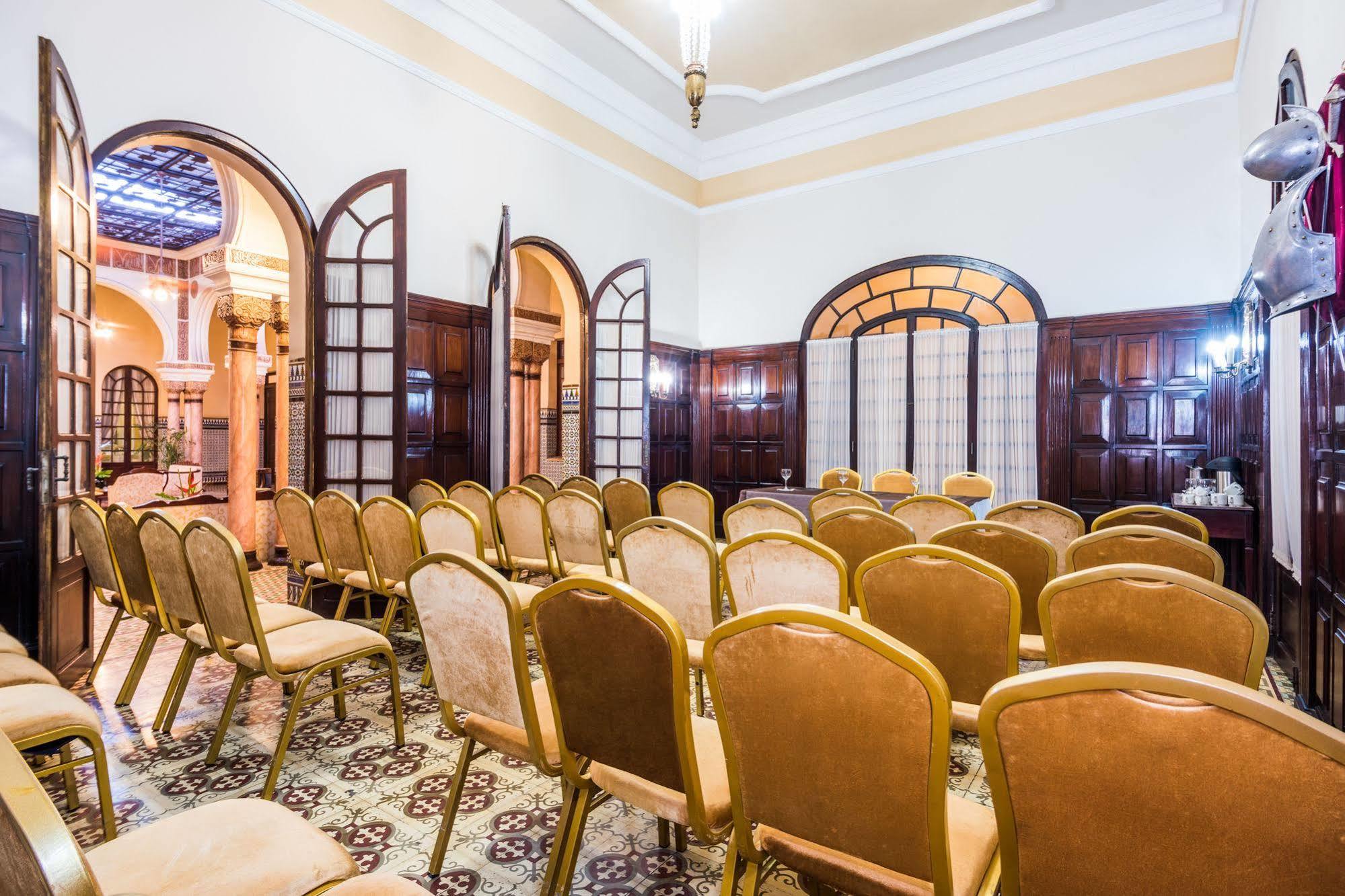 Hotel Majestic バランキージャ エクステリア 写真